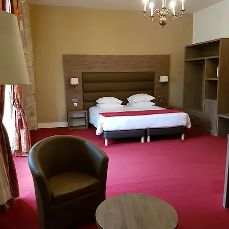 L'hostellerie Du Château De Hotel Bricquebec