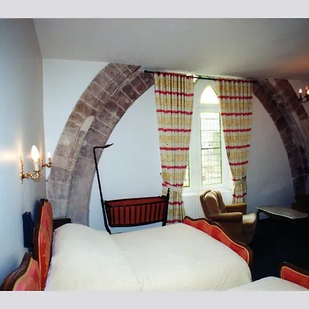 L'hostellerie Du Chateau De Hotel Bricquebec