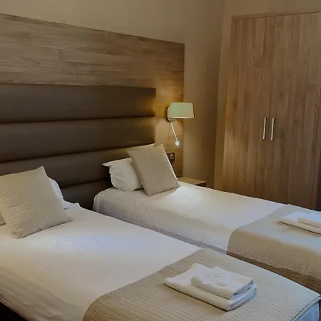 L'hostellerie Du Chateau De Hotel 3*