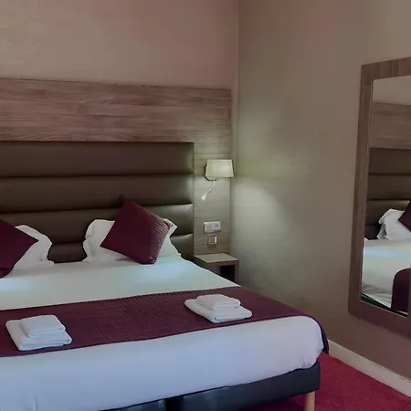 Hotel L'hostellerie Du Chateau De Bricquebec