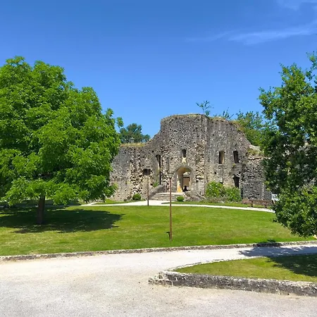 L'hostellerie Du Chateau De 3*
