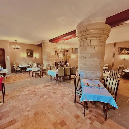 Hotel L'hostellerie Du Château De