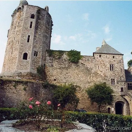 L'hostellerie Du Chateau De Hotel Bricquebec