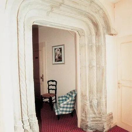 L'hostellerie Du Chateau De Hotel