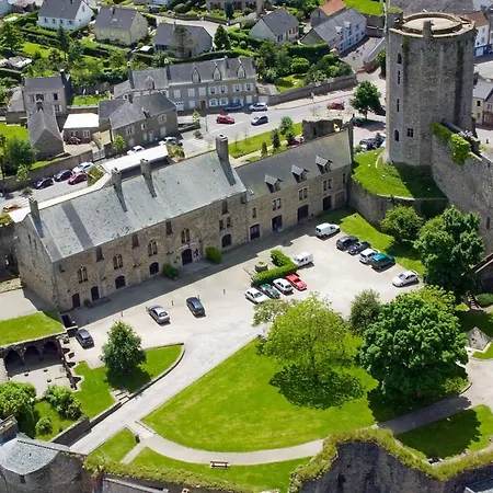 L'hostellerie Du Château De 3*