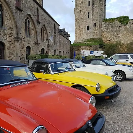 L'hostellerie Du Chateau De Bricquebec