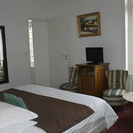 Hotel L'hostellerie Du Chateau De