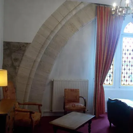 L'hostellerie Du Chateau De 3* Bricquebec