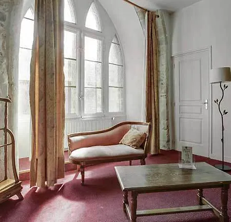 L'hostellerie Du Château De Hotel