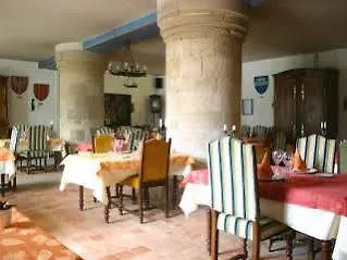 L'hostellerie Du Château De Hotel 3*