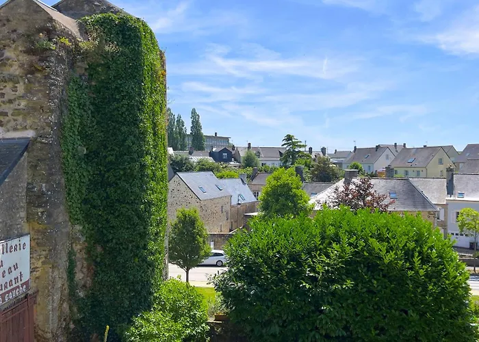 L'hostellerie Du Château De Hotel Bricquebec