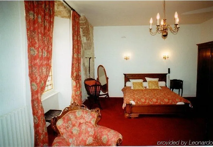 L'hostellerie Du Château De Hotel 3*