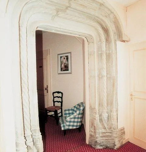 L'hostellerie Du Château De Hotel