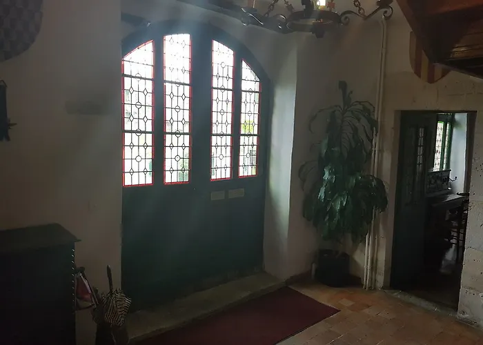 L'hostellerie Du Château De Hotel Bricquebec