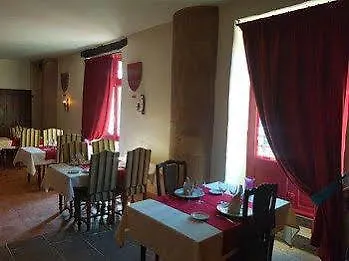 L'hostellerie Du Château De Hotel Bricquebec