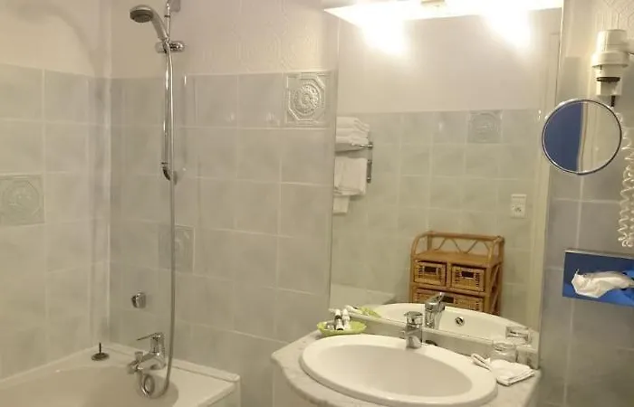 L'hostellerie Du Château De 3*