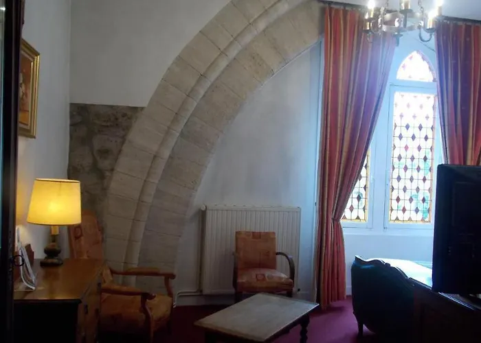 L'hostellerie Du Château De 3* Bricquebec