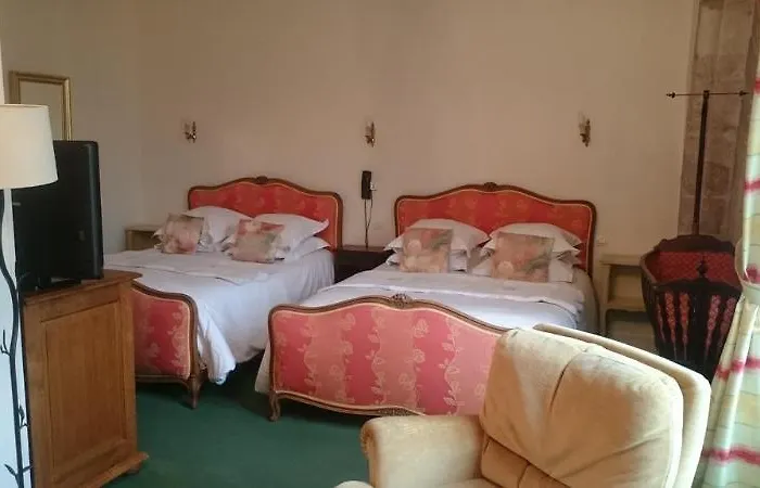 L'hostellerie Du Château De 3*